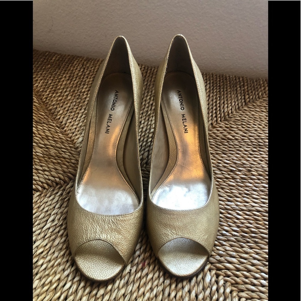 Antonio Milano Gold Peep Toe Heels